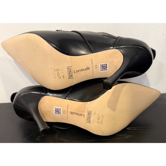 NEW LARROUDE BLACK STEWART LEATHER POINTED TOE BOOTIES BOOTS HEELS SZ 8.5 - Picture 8 of 10